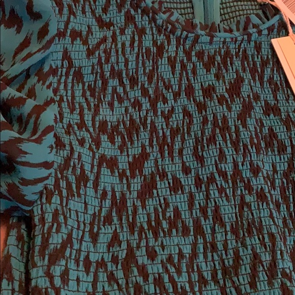 Wilfred size small ladies top - Picture 8 of 8